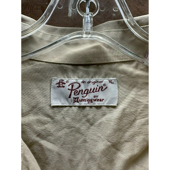 Penguin by Musingwear Short Sleeve Button Up Size X-Large - Picture 2 of 3